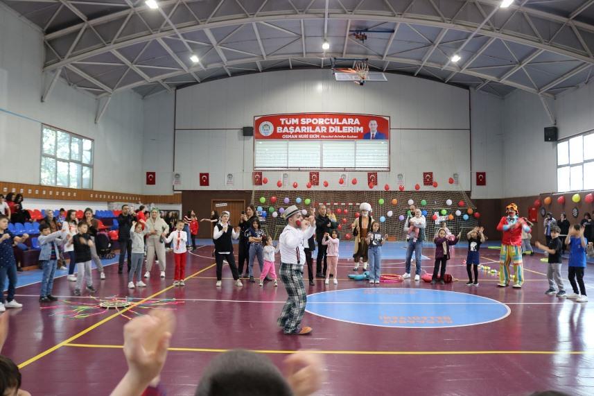 Akçaabat’ta spor ve oyun şenliği yapıldı 2