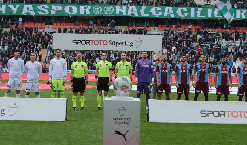 Trabzonspor'un deplasman sorunu sürüyor 1