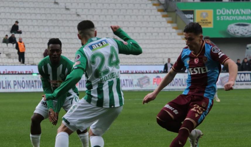 Ünlü yorumcudan Trabzonsporlu futbolcular için dikkat çeken sözler! 5