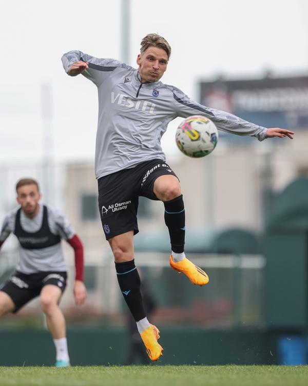 Trabzonspor Ankaragücü maçına hazır 22