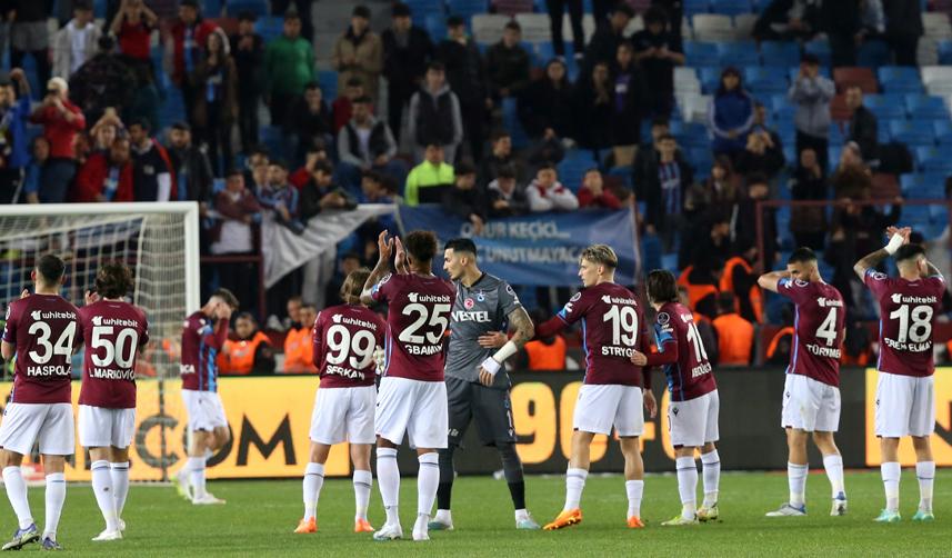 Trabzonspor için dikkat çeken sözler! "Düşmemek için oynayan takımlardan..." 7