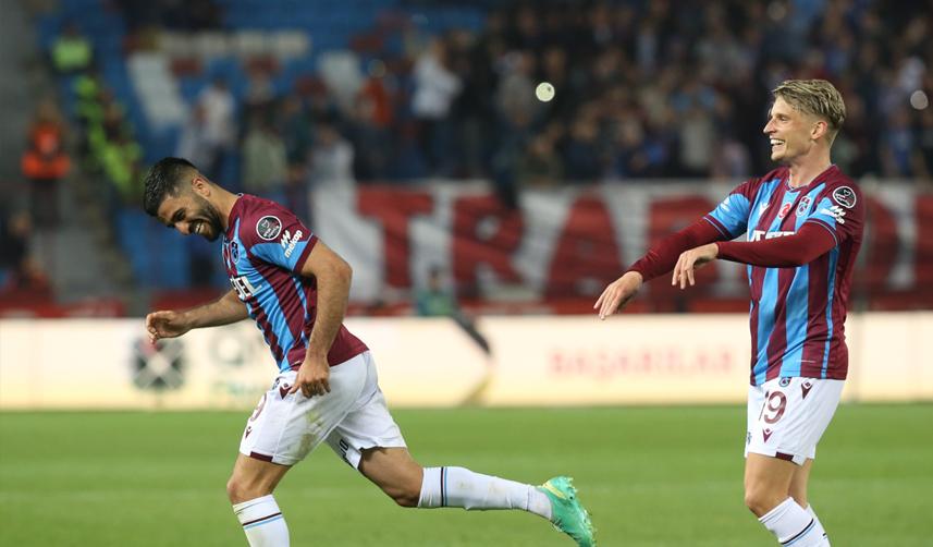 Trabzonspor için dikkat çeken sözler! "Düşmemek için oynayan takımlardan..." 4