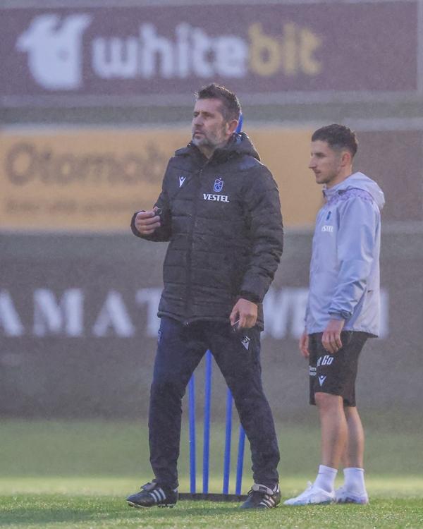 Trabzonspor Fenerbahçe maçı hazırlıklarına başladı 26