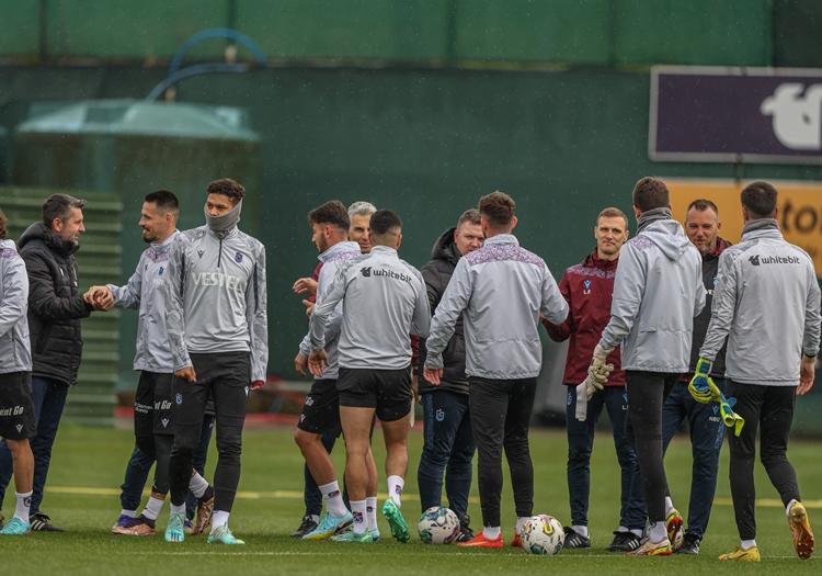 Trabzonspor'da Bjelica Fenerbahçe maçında sürprize hazırlanıyor 2