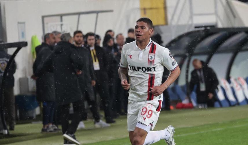 Trabzonspor için flaş iddia! "Samsunspor'un golcüsü gündemde" 9