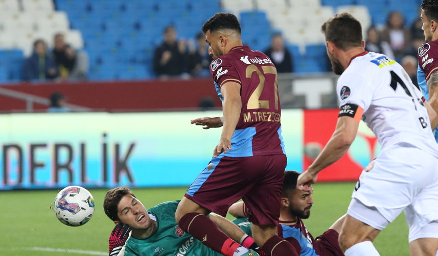 Karadeniz takımları için dikkat çeken sözler: "Trabzonspor büyükse ağabeylik yapacak..." 1