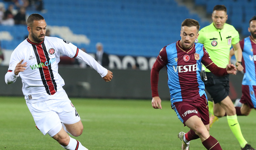 Karadeniz takımları için dikkat çeken sözler: "Trabzonspor büyükse ağabeylik yapacak..." 9