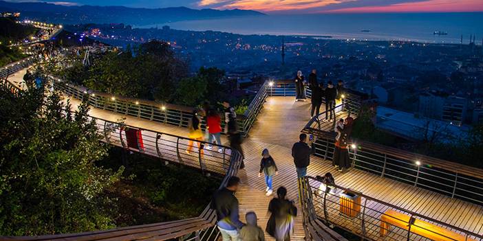 Boztepe Seyir Terası bayram tatilinin vazgeçilmezi oldu! 1