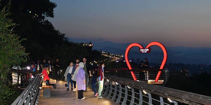 Boztepe Seyir Terası bayram tatilinin vazgeçilmezi oldu! 4