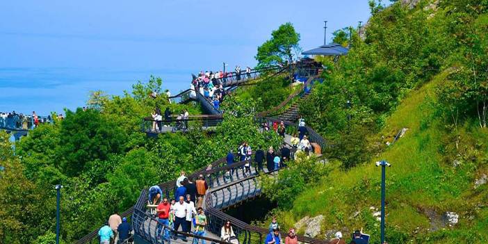 Boztepe Seyir Terası bayram tatilinin vazgeçilmezi oldu! 7