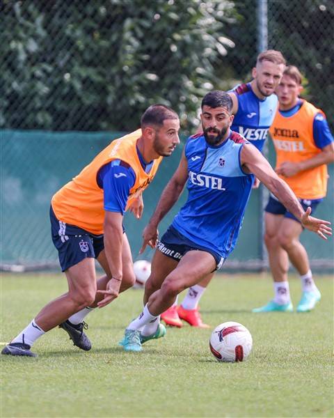 Trabzonspor’da Antalyaspor maçı hazırlıkları sürüyor 13