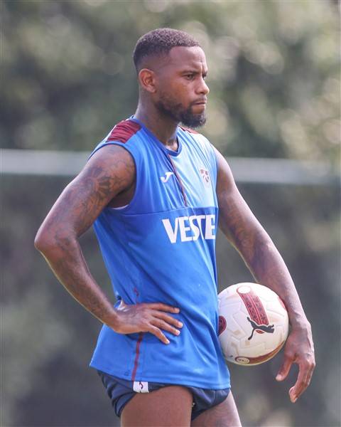 Trabzonspor’da Antalyaspor maçı hazırlıkları sürüyor 16