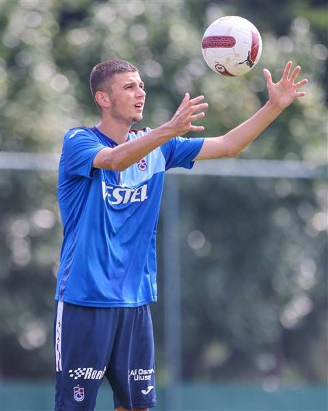 Trabzonspor’da Antalyaspor maçı hazırlıkları sürüyor 17