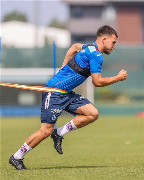 Trabzonspor’da Antalyaspor maçı hazırlıkları sürüyor 24