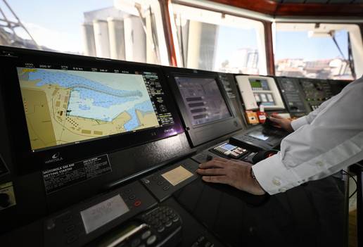 Trabzon Limanı'ndaki Barbaros Hayrettin Paşa Gemisi hazırlanıyor 6