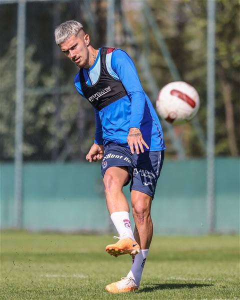 Trabzonspor’un Alanyaspor maçı hazırlıkları sürüyor 3