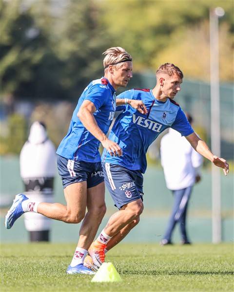 Trabzonspor’un Alanyaspor maçı hazırlıkları sürüyor 13