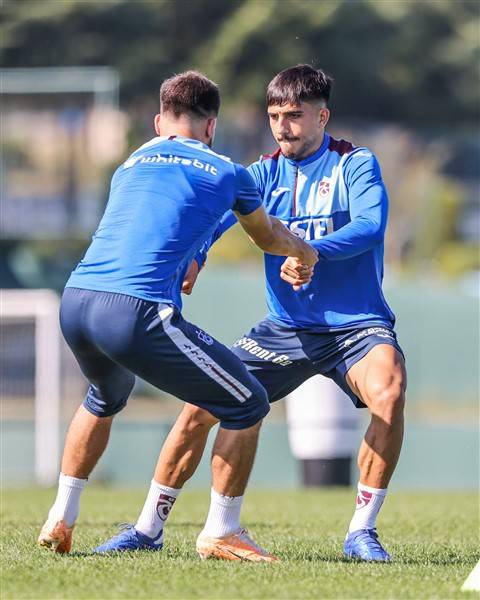 Trabzonspor’un Alanyaspor maçı hazırlıkları sürüyor 15