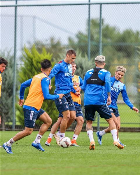 Trabzonspor, Alanyaspor maçına hazırlanıyor 39