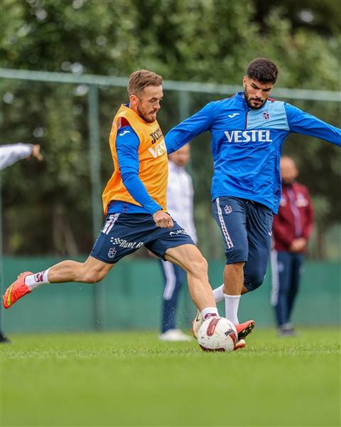 Trabzonspor, Alanyaspor maçına hazırlanıyor 40