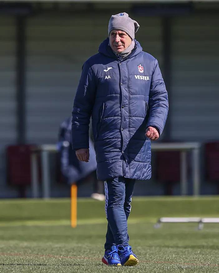 Trabzonspor Başakşehir maçı hazırlıklarına başladı 5