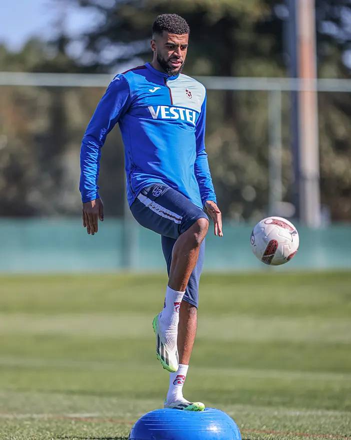 Trabzonspor Başakşehir maçı hazırlıklarına başladı 4