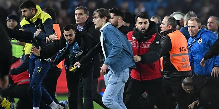 Trabzonspor-Fenerbahçe maçındaki olaylar dünya basınında 16