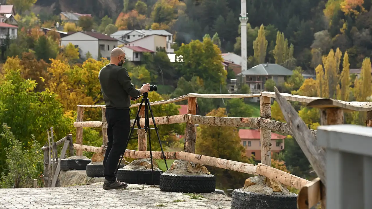 Zigana tünelini bıraktılar, tarihi yolu seçtiler: Zigana köyü sonbaharda göz kamaştırıyor 9