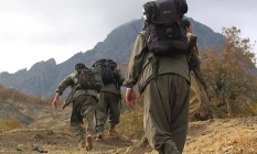 Terör örgütü PKK'dan kaçan 3 terörist teslim oldu