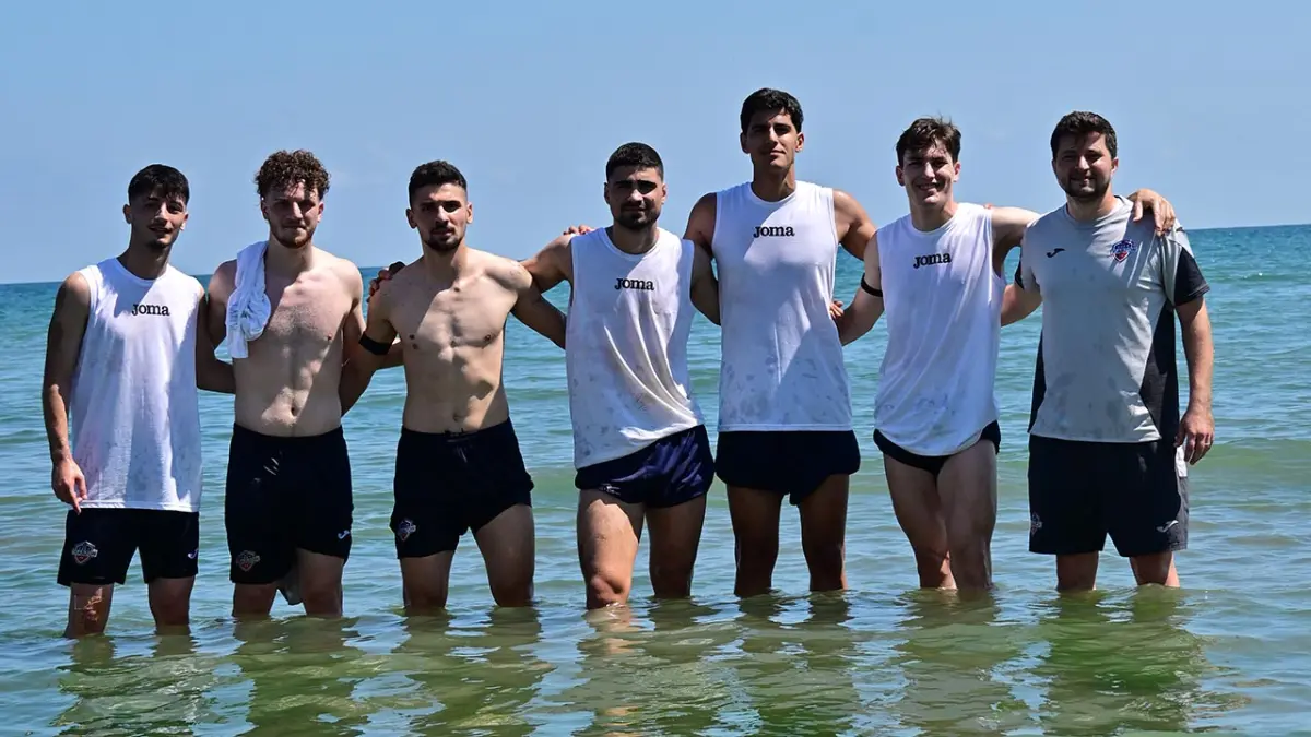 1461 Trabzon FK’da deniz, kum, güneş ve antrenman