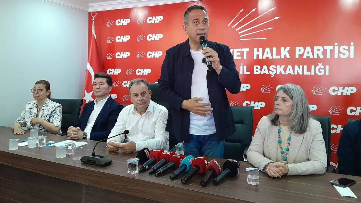 Ali Mahir Başarır'dan flaş İl Başkanı sözleri: "Trabzon'da birini arıyor, 'İl başkanı olabilir misin?' diyor"