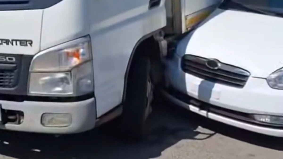 Araklı'da aynı kavşakta bir kaza daha! Tepkiler büyüyor