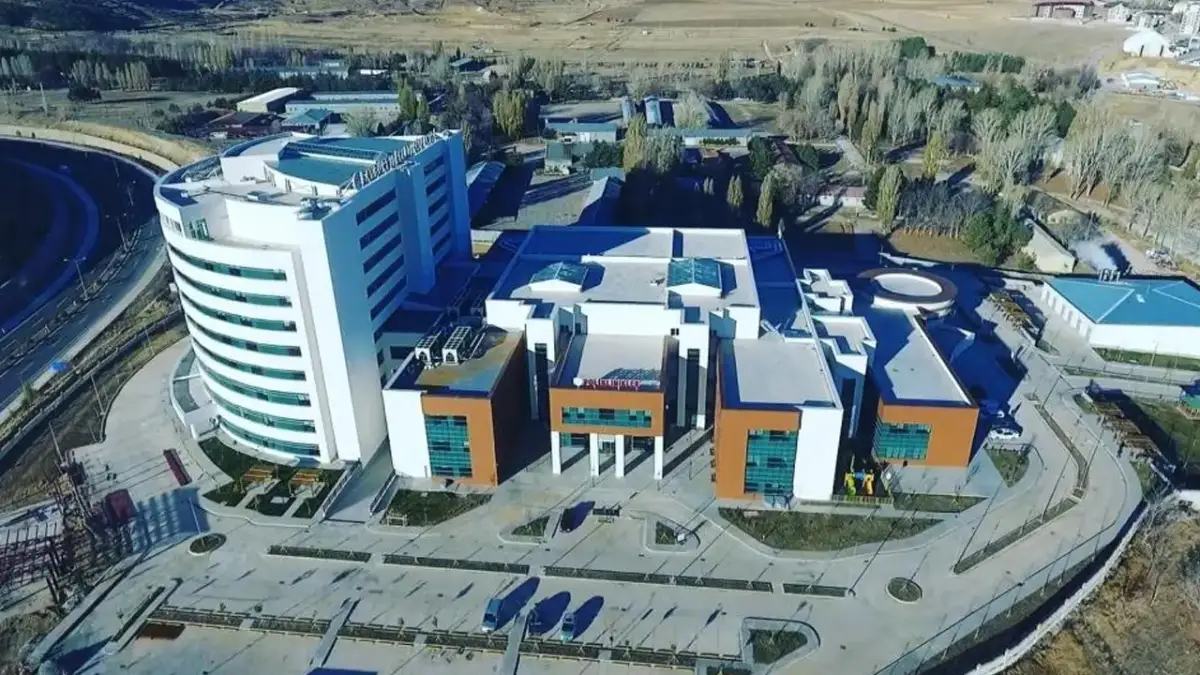 Bayburt Devlet Hastanesinde hasta yoğunluğu haziranda yüzde 20 arttı