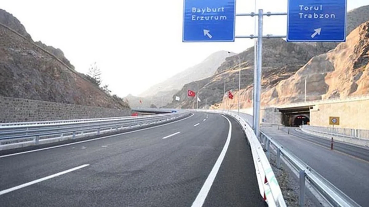 Bayburt yolunu kullanacaklar dikkat! Ulaşım kontrollü sağlanıyor