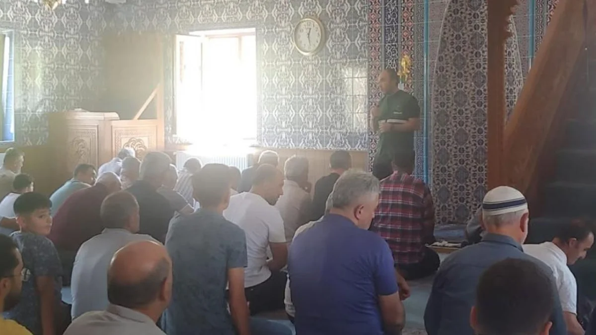 Bayburt’ta cami cemaatine bağımlılıkla mücadele eğitimi verildi