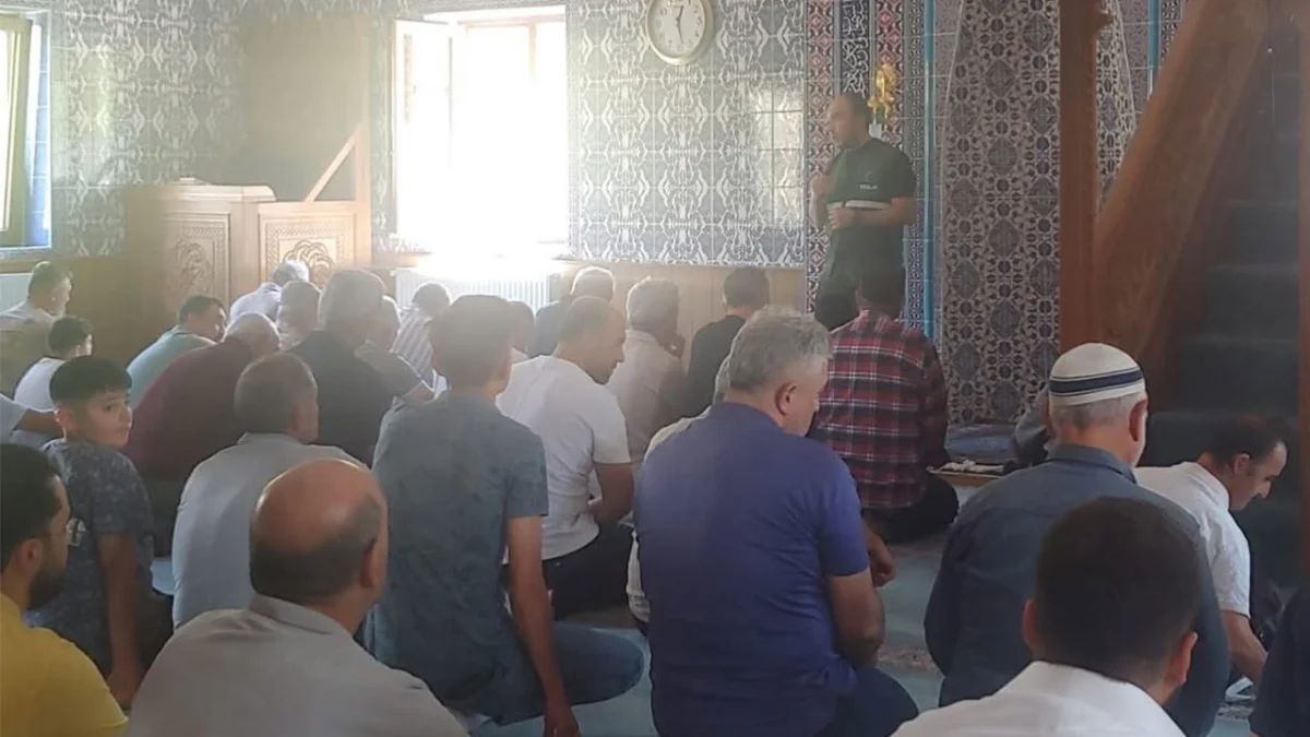 Bayburt’ta cami cemaatine bağımlılıkla mücadele konusunda bilgilendirme