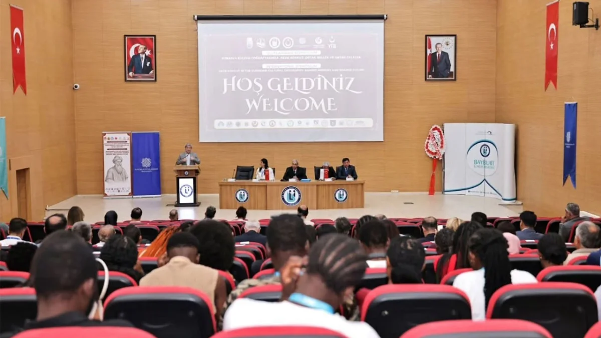 Bayburt’ta Dede Korkut sempozyumu ortak gelecek mesajıyla başladı