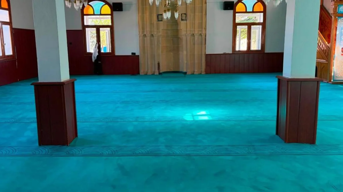 Bayburt'ta Gökçedere Merkez Camii yenilendi, yeniden ibadete açıldı