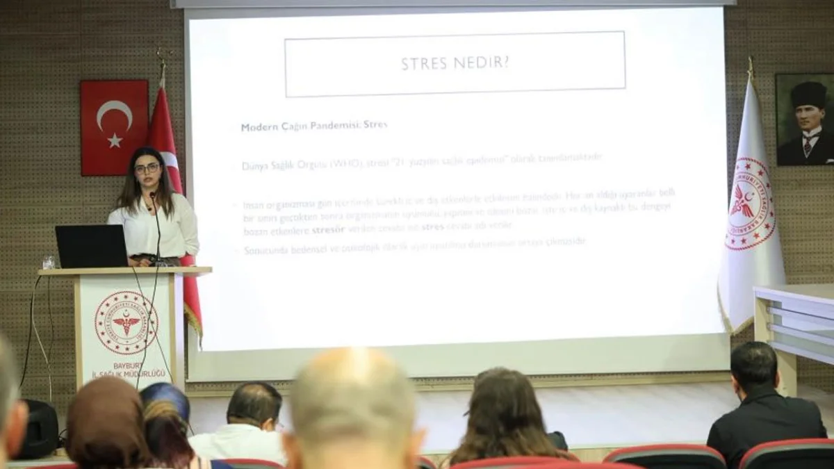 Bayburt'ta sağlık personeline stres yönetimi eğitimi