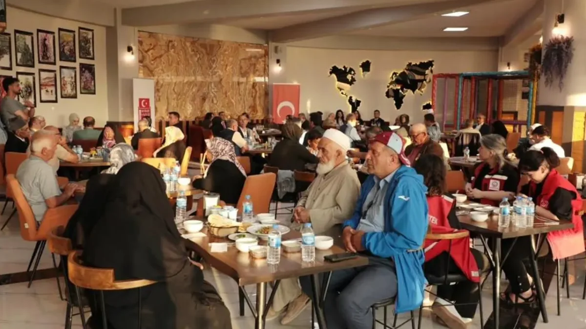 Bayburt'ta şehit aileleri ve gaziler onuruna anlamlı buluşma