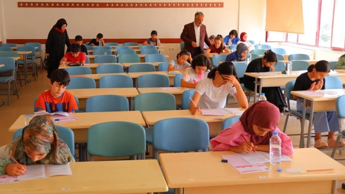 Bayburt'ta Yaz Kur'an kursu öğrencilerine bilgi yarışması
