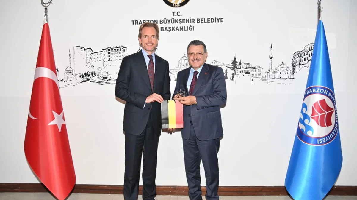 Belçika Büyükelçisi Van de Velde'den Başkan Genç'e ziyaret