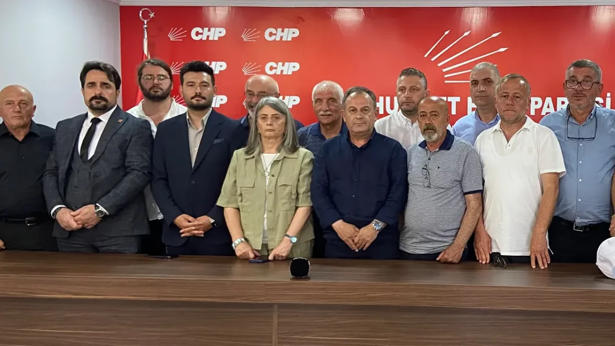 CHP Trabzon’da kritik saatler! Mustafa Bak’tan MYK öncesi rest