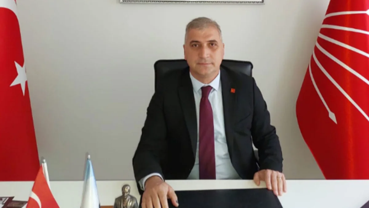 CHP'li Batmaz'dan AK Partili Büyükaydın'a köprü tepkisi: "Bir kilometre ötedekini göremedi"
