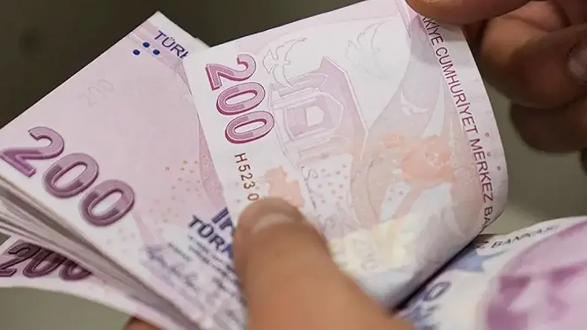 Emekli, memur, sözleşmeli personel, çalışan ve askere gidecekleri ilgilendiriyor! Bakan Şimşek imzaladı