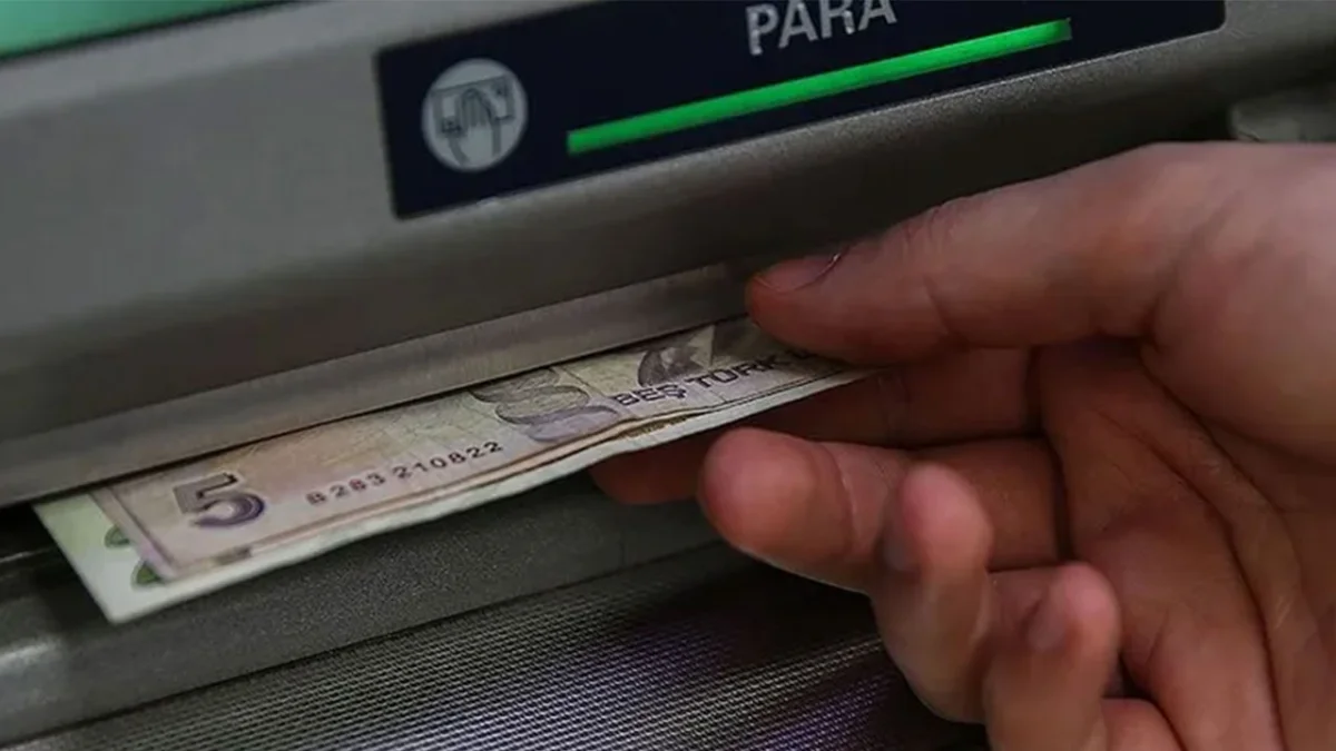 Emekli promosyonlarında yarış hızlandı: Bankalar yeni tutarları açıkladı