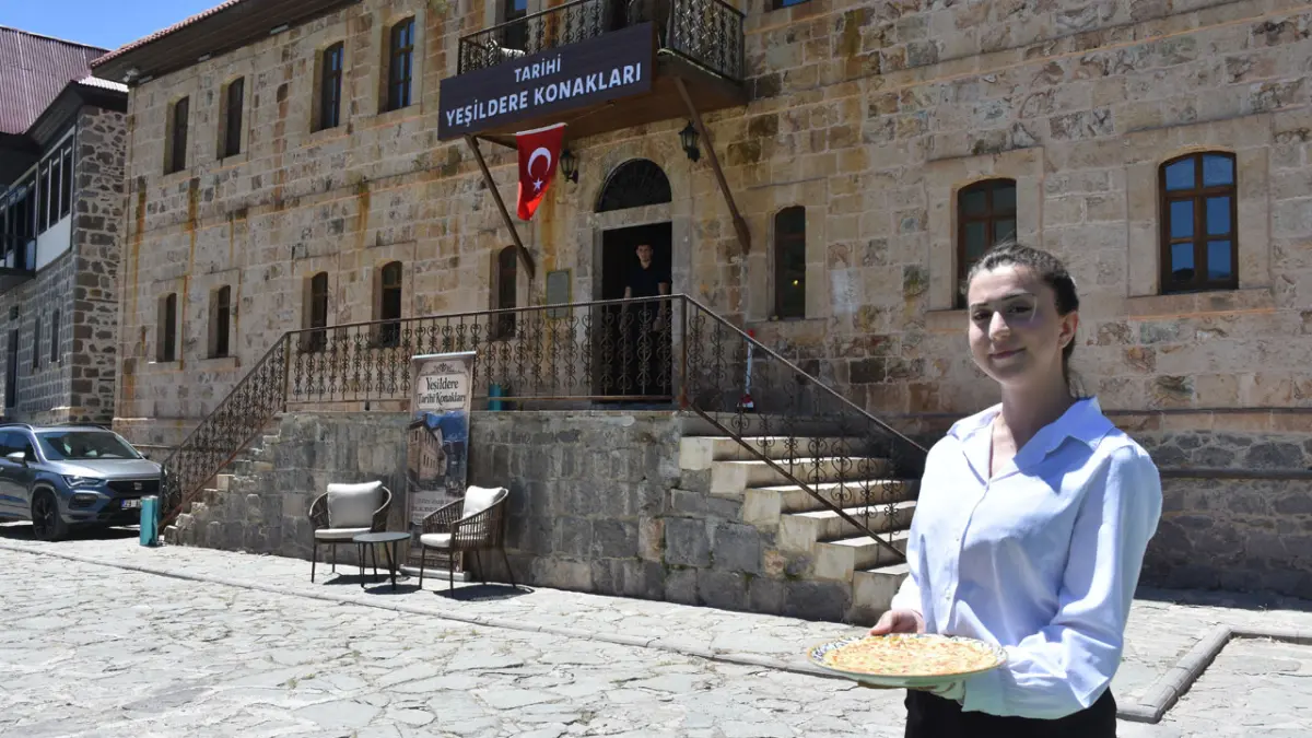 Gümüşhane'deki asırlık konak turizme kazandırıldı!
