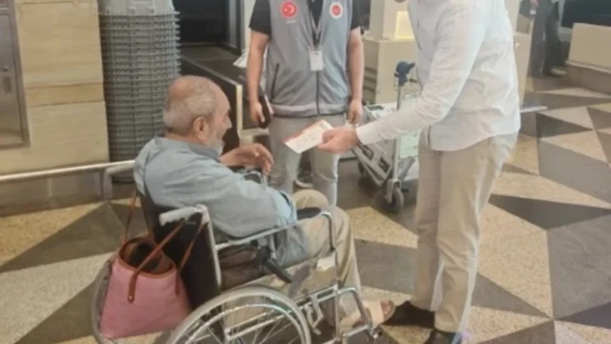 Mekke'de 40 yıl mahsur kaldı! Dönüş hikâyesi yürek burktu