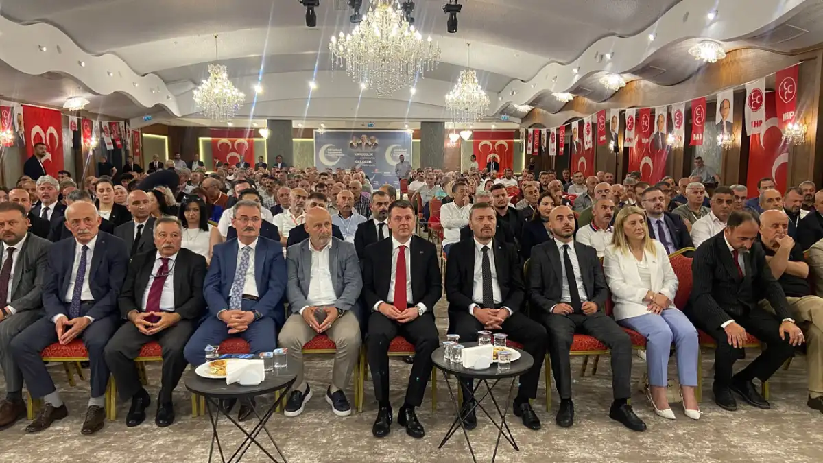 MHP Ortahisar İlçe Kongresi’nde Trabzon İl Kongresi tarihi açıklandı! Belirlenen tarih dikkat çekti