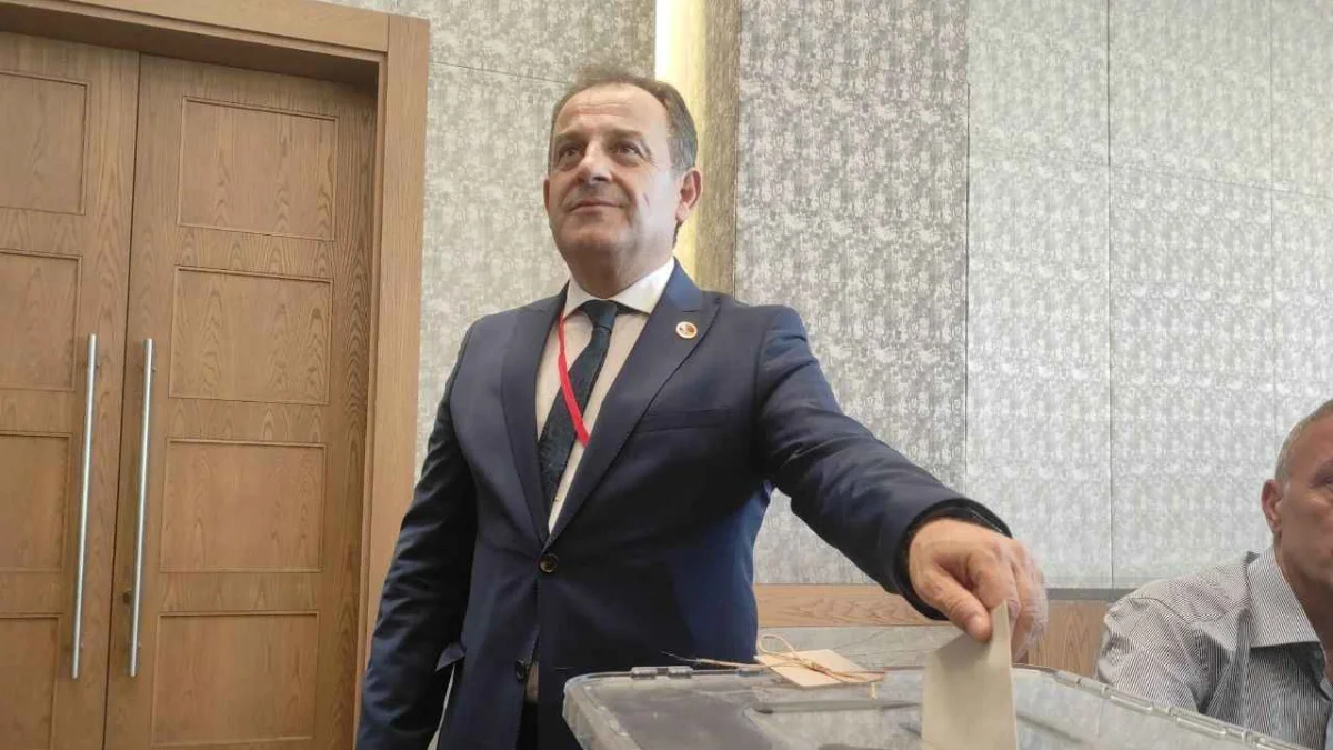 Mustafa Bak, disipline sevk gerekçesini açıkladı! "Fotoğrafımızı dosyaya koymuşlar"